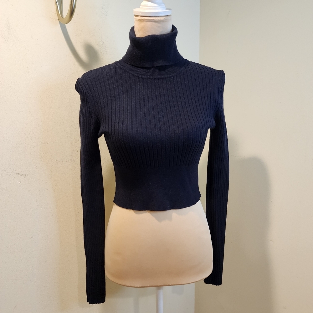 L.A. Hearts Women's Black  Ribbed Turtleneck Sweater Size M